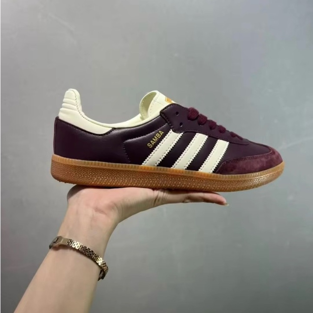 Adidas Samba OG Sneakers – Maroon / Cream White / Gum Sole (Women’s 7.5/UK 6) - Picture 3 of 7